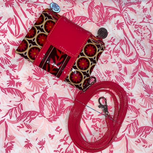 Vera Bradley Frill Tote and Wallet Set - Picture 2 of 10